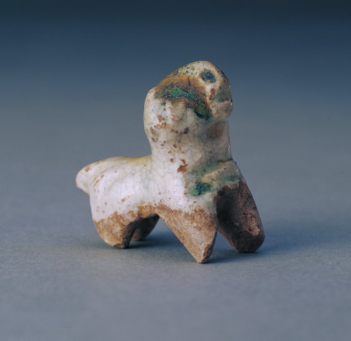 Cizhou Ware Dog · 磁州窑白釉黑彩狗
